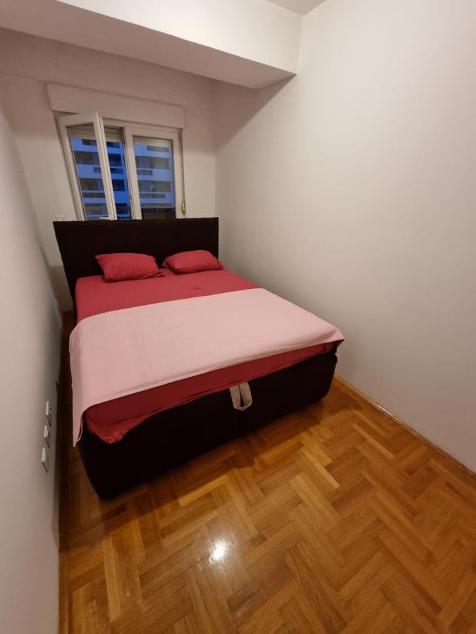 Big Apartment พอดโกริกา ภายนอก รูปภาพ