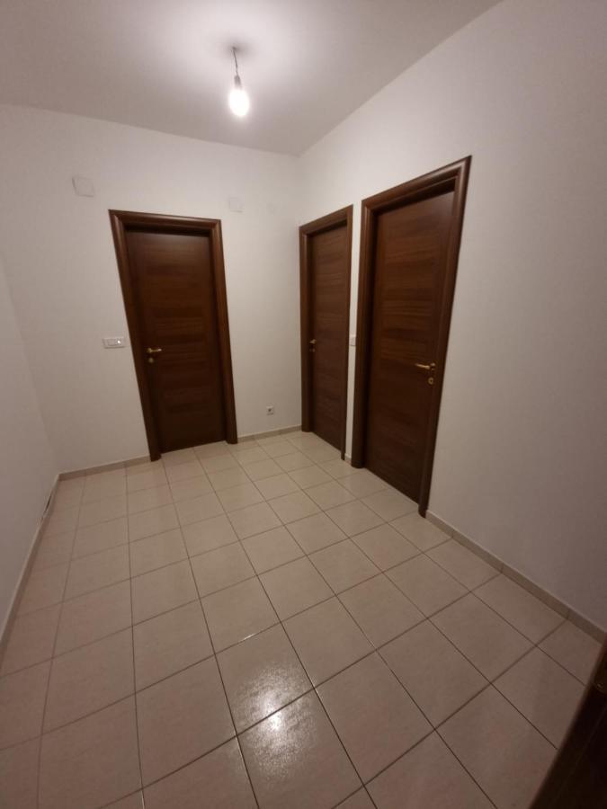 Big Apartment พอดโกริกา ภายนอก รูปภาพ