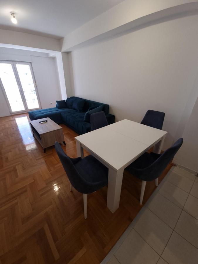 Big Apartment พอดโกริกา ภายนอก รูปภาพ