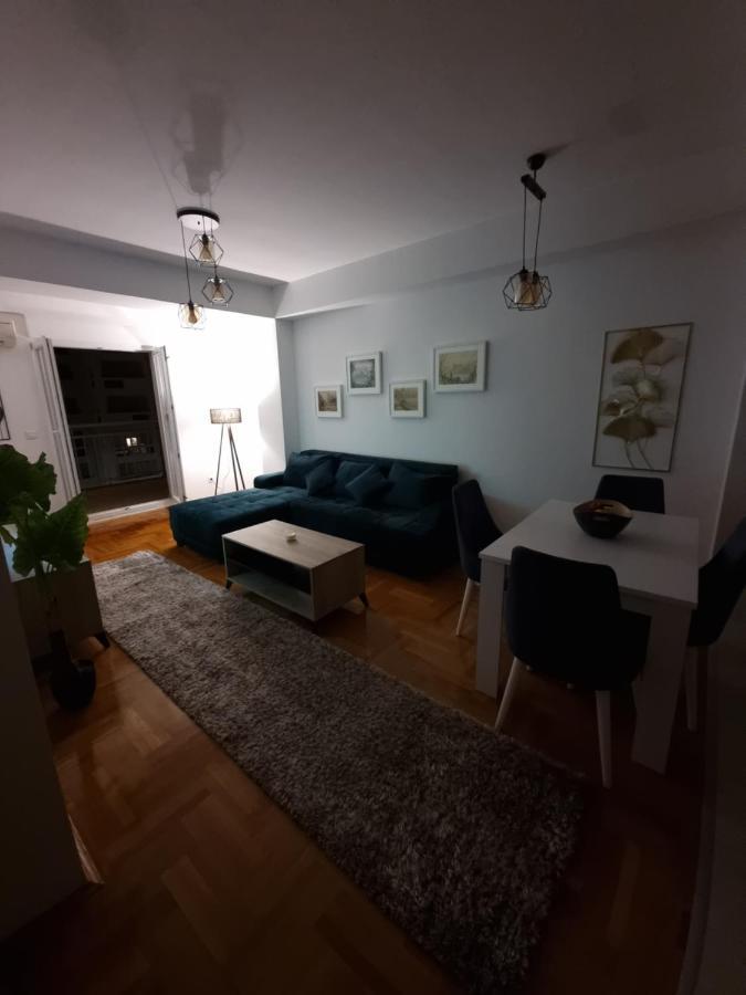 Big Apartment พอดโกริกา ภายนอก รูปภาพ