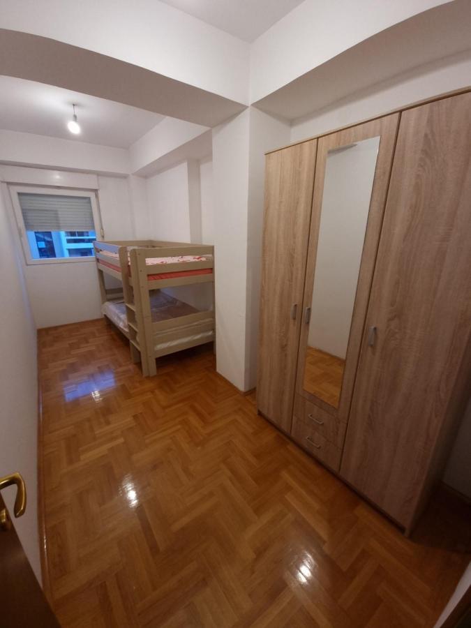 Big Apartment พอดโกริกา ภายนอก รูปภาพ