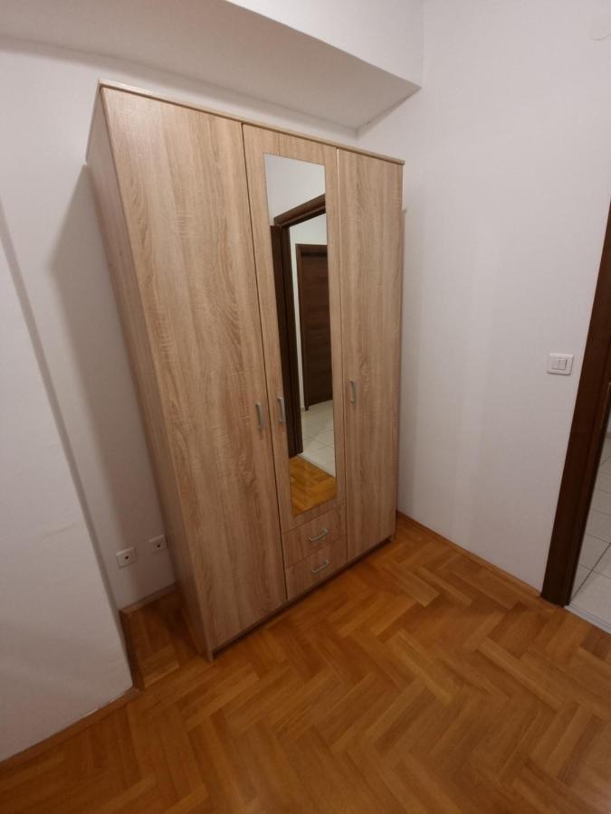 Big Apartment พอดโกริกา ภายนอก รูปภาพ
