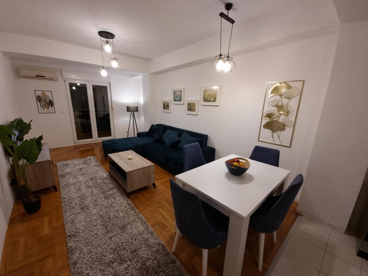 Big Apartment พอดโกริกา ภายนอก รูปภาพ