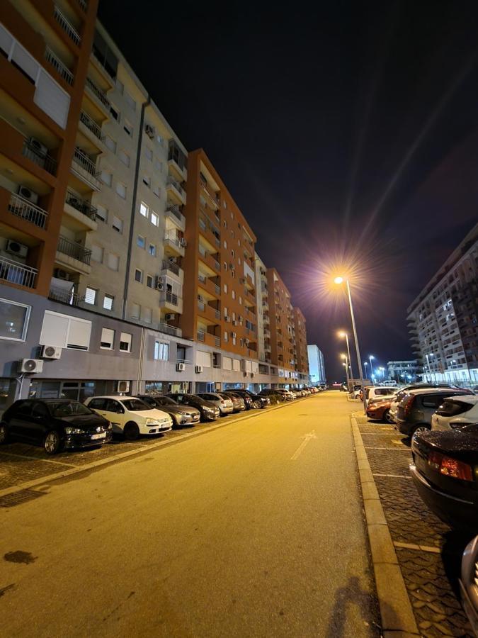 Big Apartment พอดโกริกา ภายนอก รูปภาพ