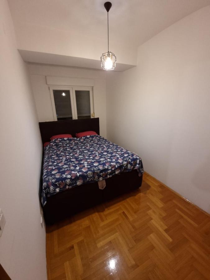 Big Apartment พอดโกริกา ภายนอก รูปภาพ