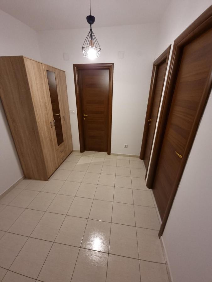 Big Apartment พอดโกริกา ภายนอก รูปภาพ