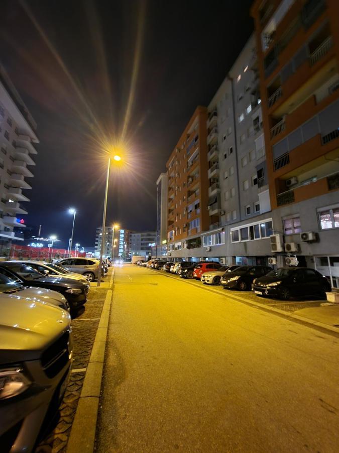 Big Apartment พอดโกริกา ภายนอก รูปภาพ