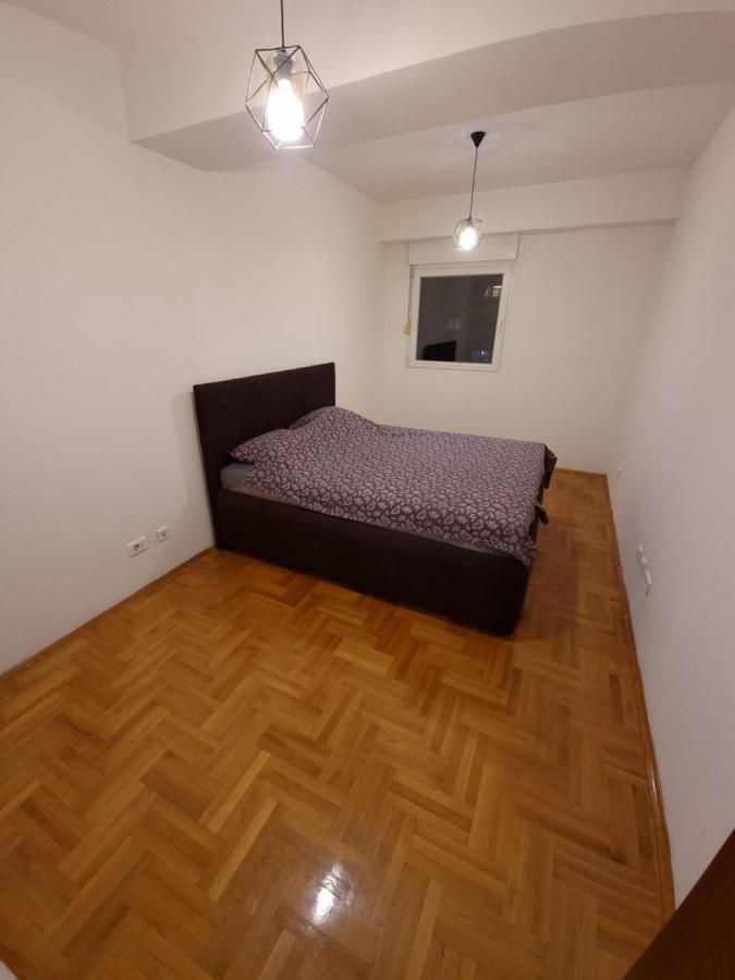 Big Apartment พอดโกริกา ภายนอก รูปภาพ